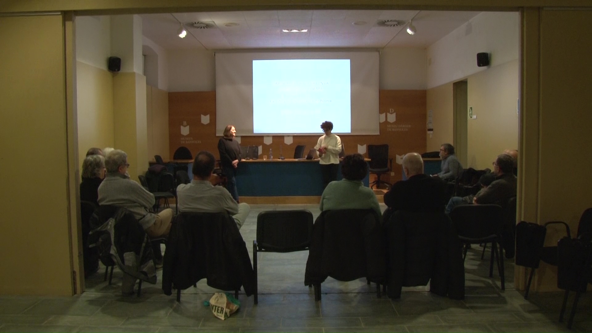 Una xerrada posa sobre la taula l’impacte de la guerra als Balcans a la literatura i l’art