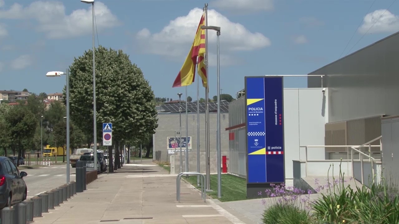Detenen un veí de Banyoles com a presumpte autor de 15 robatoris a l'interior de vehicles